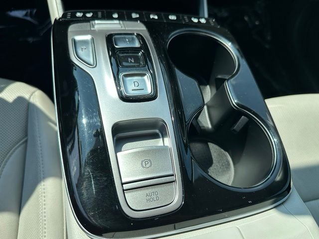 2024 Hyundai Tucson Hybrid Limited — photo 27 of 40