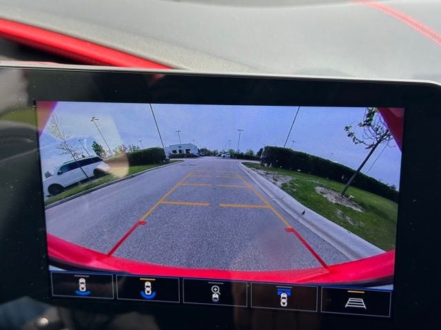 2023 Chevrolet Corvette Stingray — photo 25 of 28