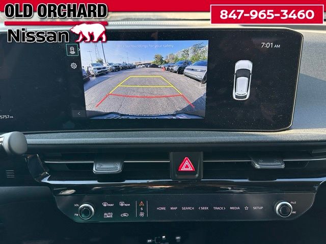 2025 Kia EV6 Light — photo 18 of 22