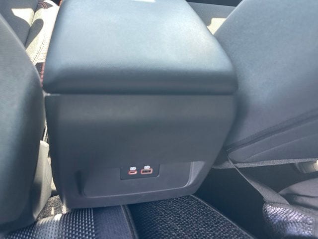2025 Nissan Frontier PRO-4X — photo 15 of 43