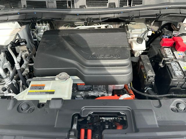 2025 Nissan Leaf SV Plus — photo 9 of 28