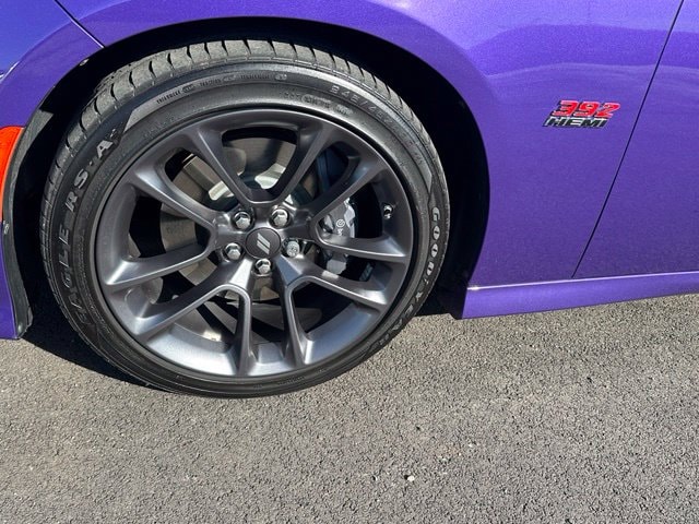 2023 Dodge Charger R/T Scat Pack — photo 8 of 31