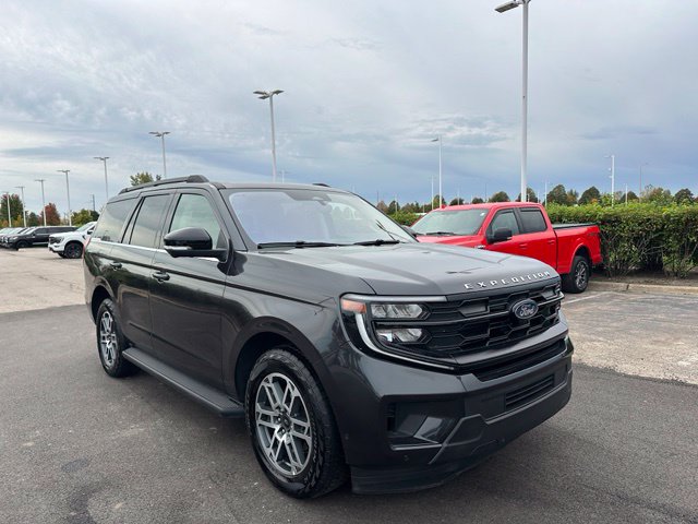 2025 Ford Expedition Active — photo 4 of 41