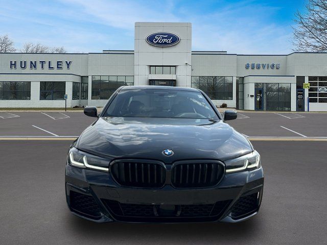 2023 BMW 5 Series M550i xDrive — photo 3 of 32