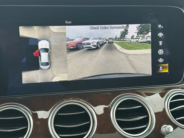 2022 Mercedes-Benz E-Class E 350 — photo 29 of 31