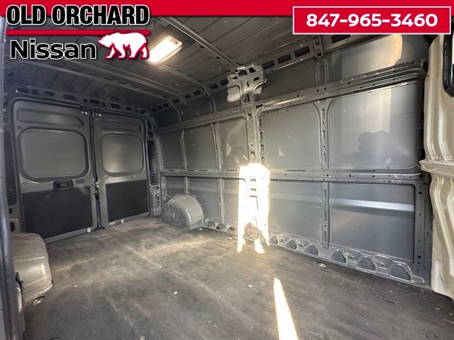 2025 Ram Promaster 2500 High Roof — photo 14 of 23