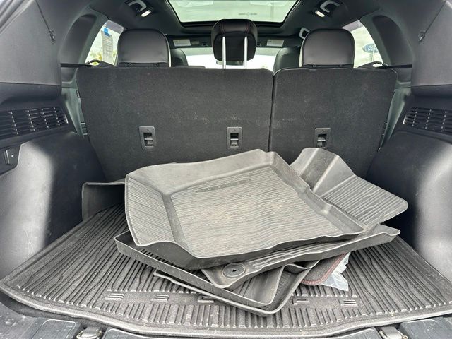 2023 Ford Escape ST-Line Select — photo 12 of 33
