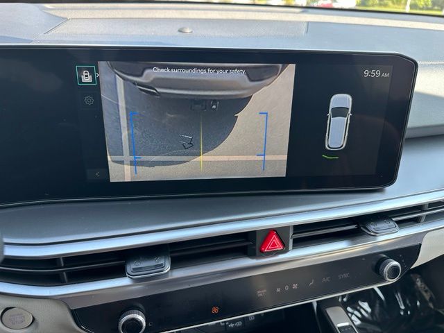 2025 Kia Sorento Plug-In Hybrid EX — photo 31 of 34