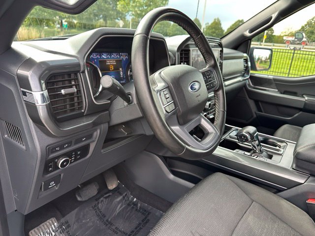 2023 Ford F-150 XLT — photo 21 of 30