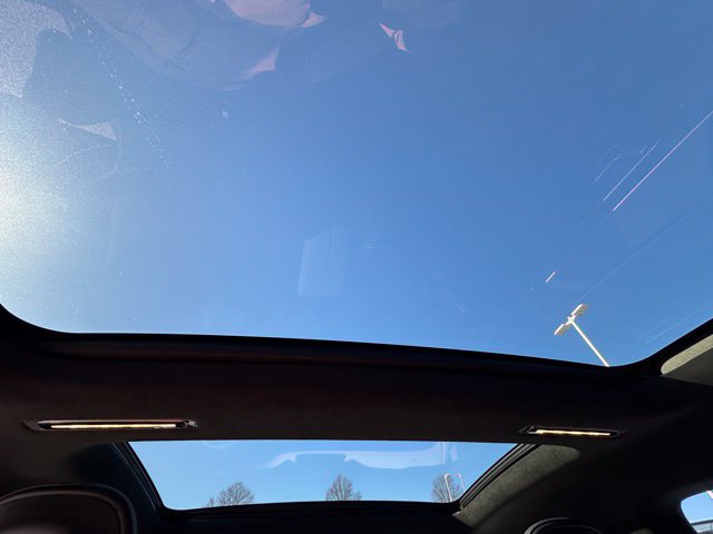 2023 Mercedes-Benz EQS 580 — photo 15 of 31