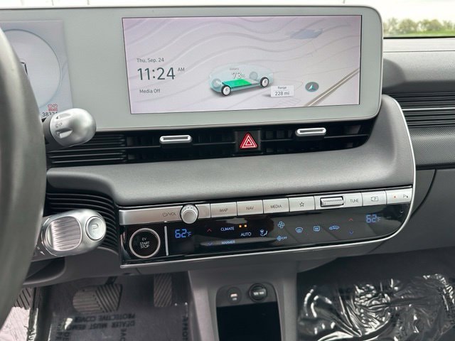 2022 Hyundai IONIQ 5 Limited — photo 27 of 41