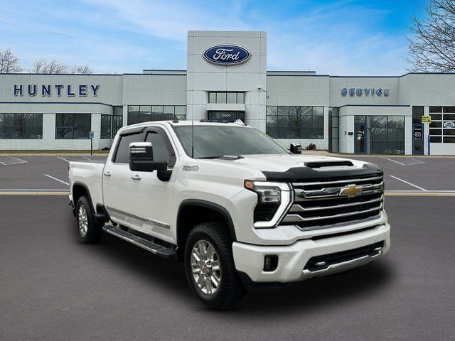 2024 Chevrolet Silverado 2500HD High Country — photo 4 of 53