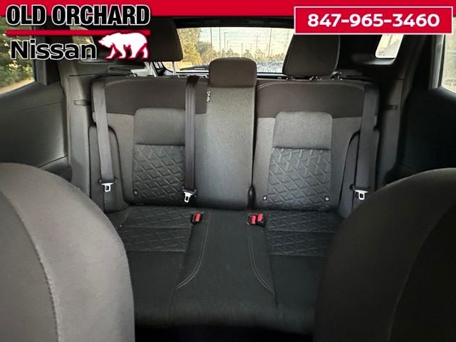 2025 Nissan Kicks SV — photo 11 of 22