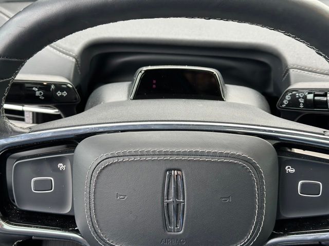 2025 Lincoln Navigator L Reserve — photo 41 of 41