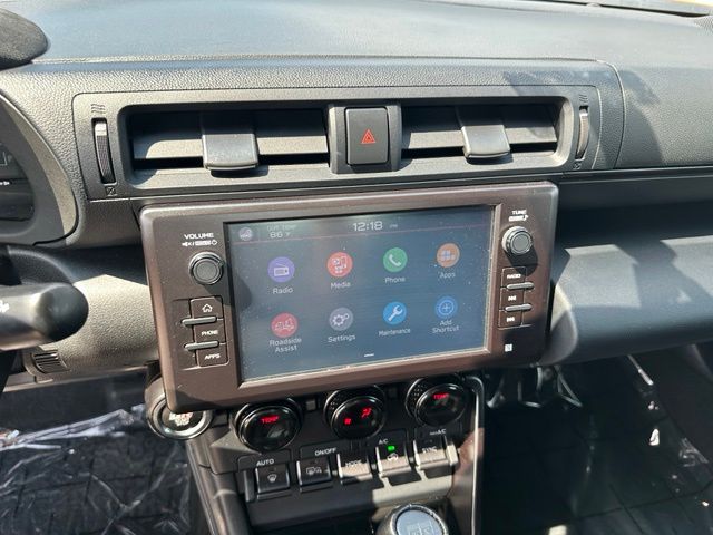 2023 Toyota GR86 10th Anniversary Special Edition — photo 22 of 28