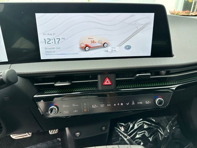 2024 Kia EV6 GT — photo 25 of 37