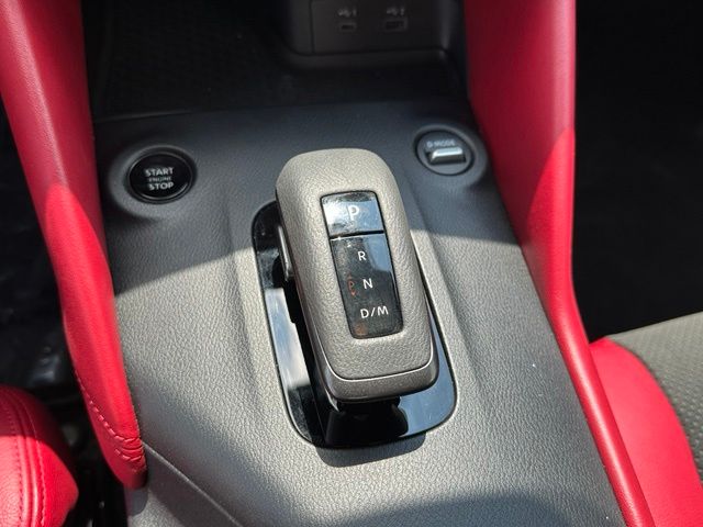 2024 Nissan Z Performance — photo 17 of 25