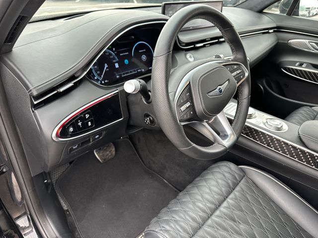 2023 Genesis GV70 3.5T Sport — photo 23 of 37