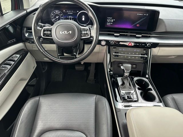 2023 Kia Carnival SX Prestige — photo 19 of 36