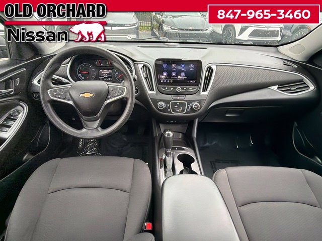 2019 Chevrolet Malibu LS — photo 11 of 13