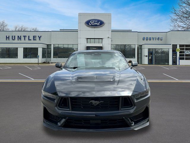 2024 Ford Mustang Dark Horse — photo 3 of 27