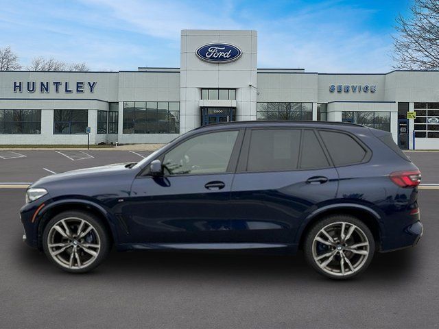 2022 BMW X5 M50i — photo 7 of 49