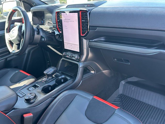 2025 Ford Ranger Raptor — photo 10 of 34