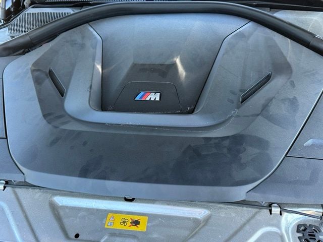 2023 BMW i4 M50 — photo 9 of 29