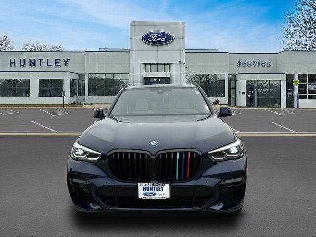 2022 BMW X5 M50i — photo 3 of 49