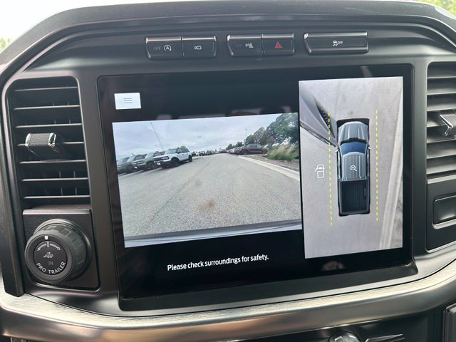 2023 Ford F-150 Lariat — photo 20 of 26