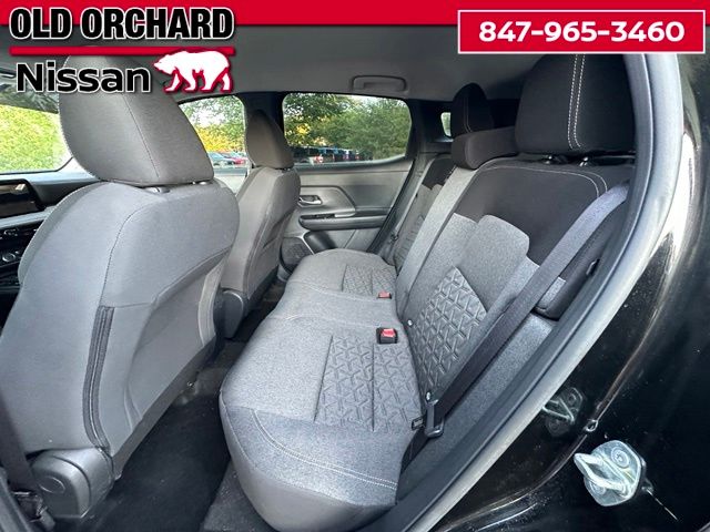 2025 Nissan Kicks SV — photo 12 of 22
