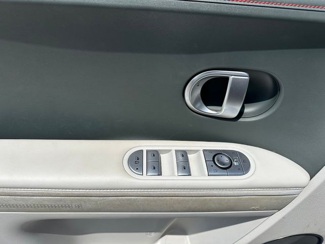 2023 Hyundai IONIQ 5 SEL — photo 16 of 25