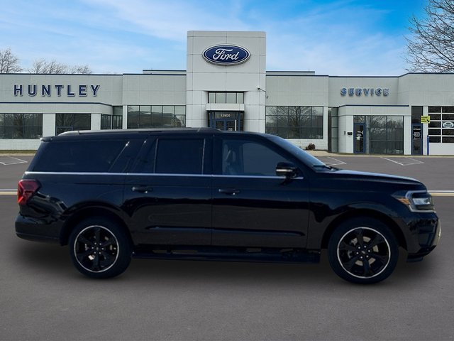 2023 Ford Expedition Max Limited — photo 3 of 39