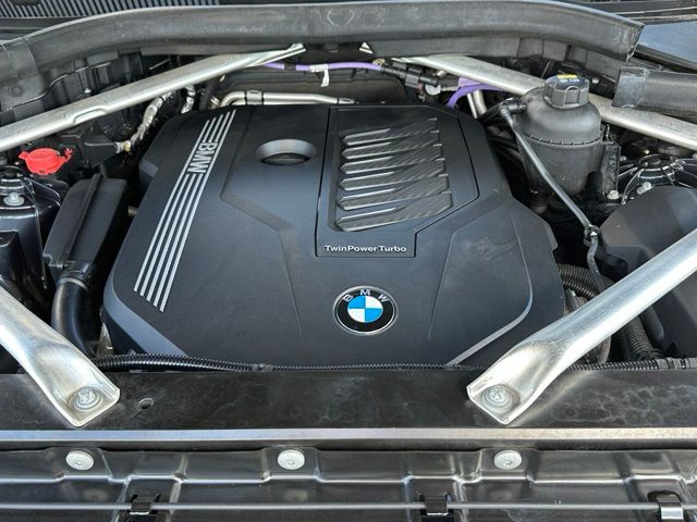 2022 BMW X6 xDrive40i — photo 9 of 29