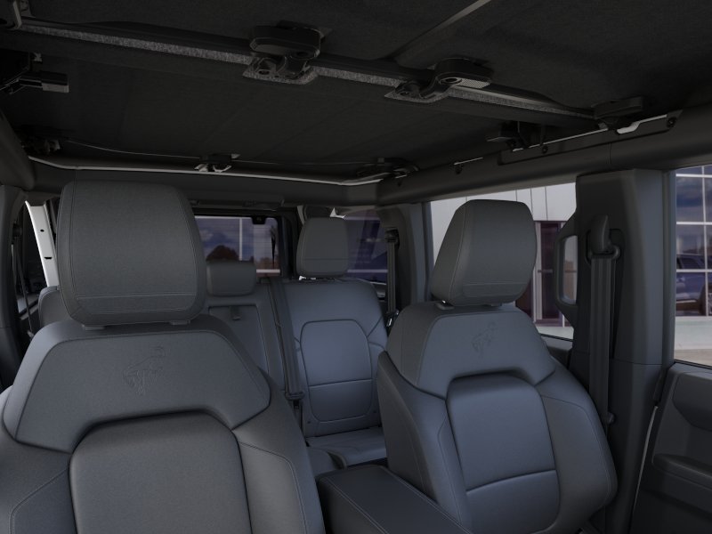 2026 Ford Bronco Outer Banks — photo 37 of 57