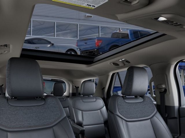 2027 Ford Explorer Active — photo 22 of 53