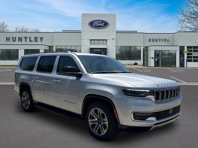 2024 Jeep Wagoneer L Series II — photo 4 of 30