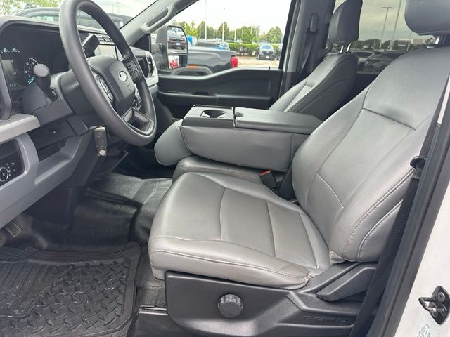 2024 Ford F-550SD XL — photo 14 of 24