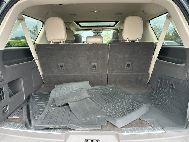 2022 Lincoln Navigator L Reserve — photo 12 of 37