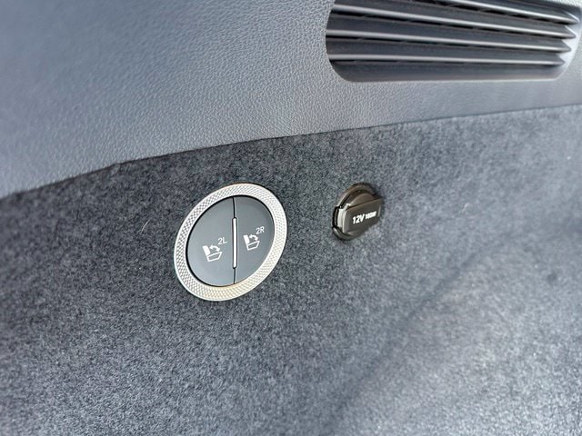 2024 Genesis GV80 3.5T — photo 14 of 40