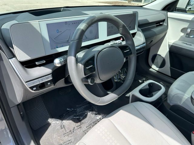 2024 Hyundai IONIQ 5 Limited — photo 23 of 38