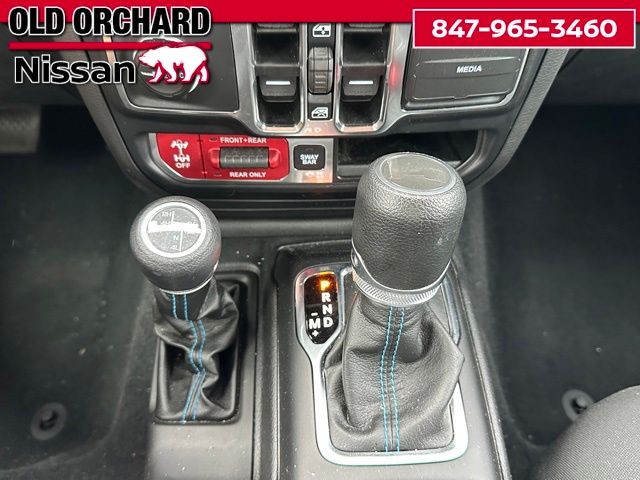 2023 Jeep Wrangler Rubicon 4xe — photo 23 of 33