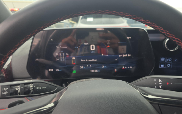 2024 Chevrolet Blazer EV RS — photo 8 of 10