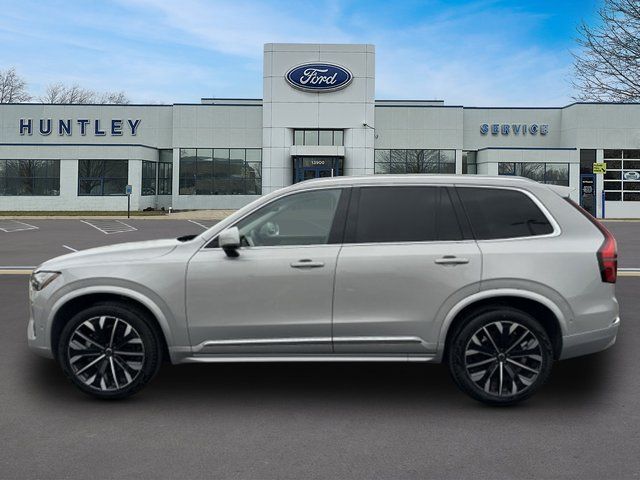 2025 Volvo XC90 B6 Plus 7-Seater — photo 7 of 49
