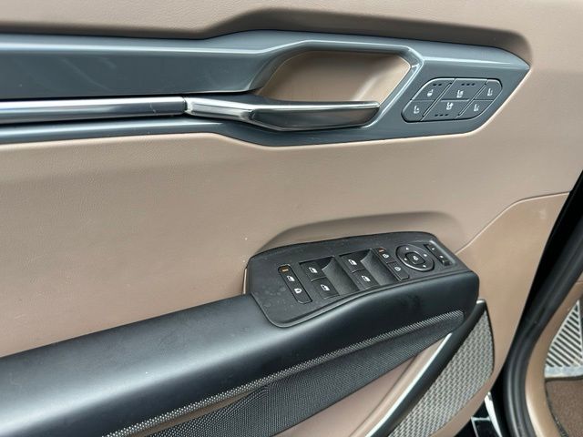 2024 Kia EV9 GT-Line — photo 24 of 43