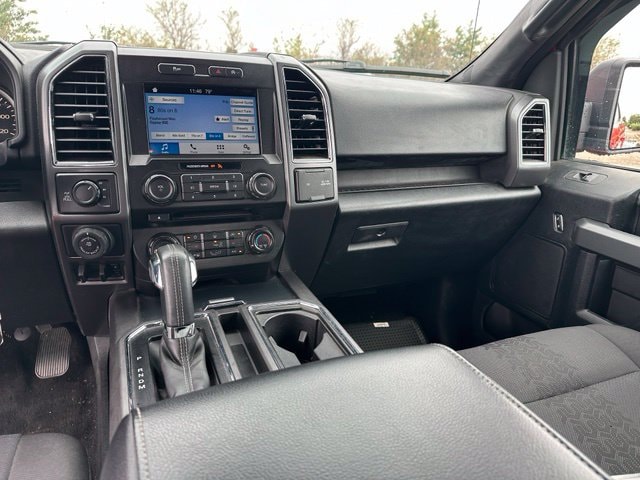 2018 Ford F-150 XLT — photo 14 of 23