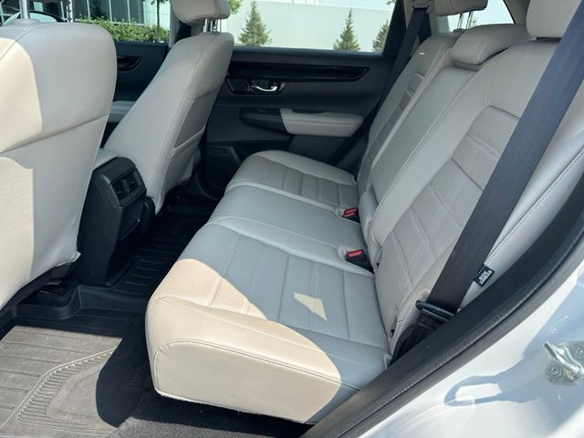 2023 Honda CR-V EX-L — photo 13 of 30