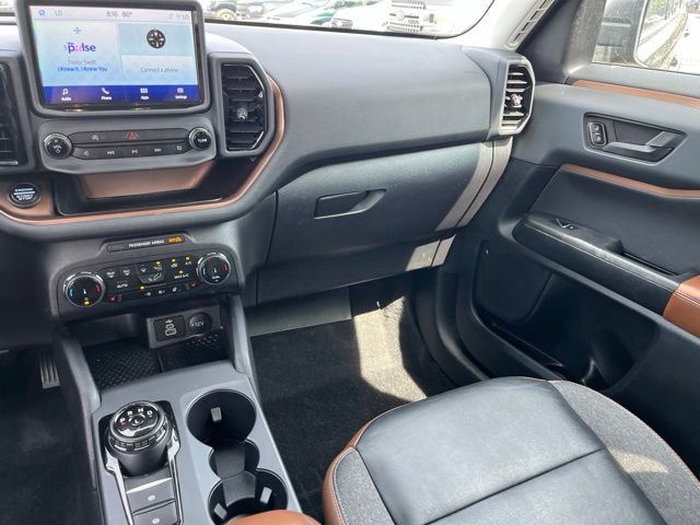2023 Ford Bronco Sport Outer Banks — photo 14 of 25