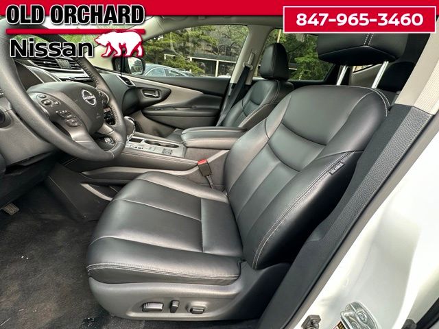 2023 Nissan Murano SV — photo 13 of 22