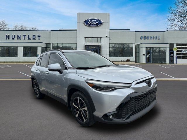 2023 Toyota Corolla Cross Hybrid XSE — photo 5 of 31